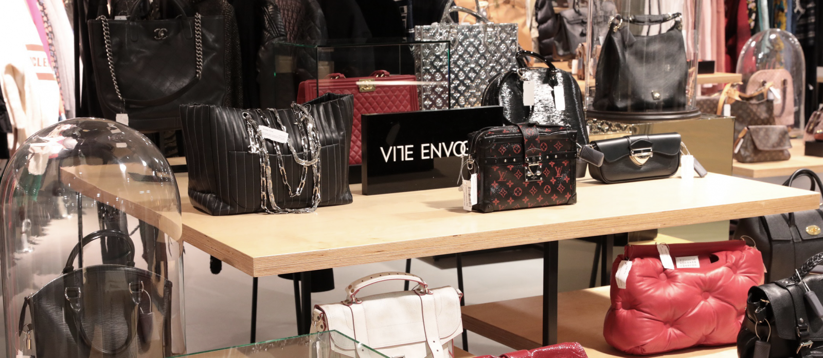 Vite EnVogue Preloved Fashion in PopupStores bei Breuninger