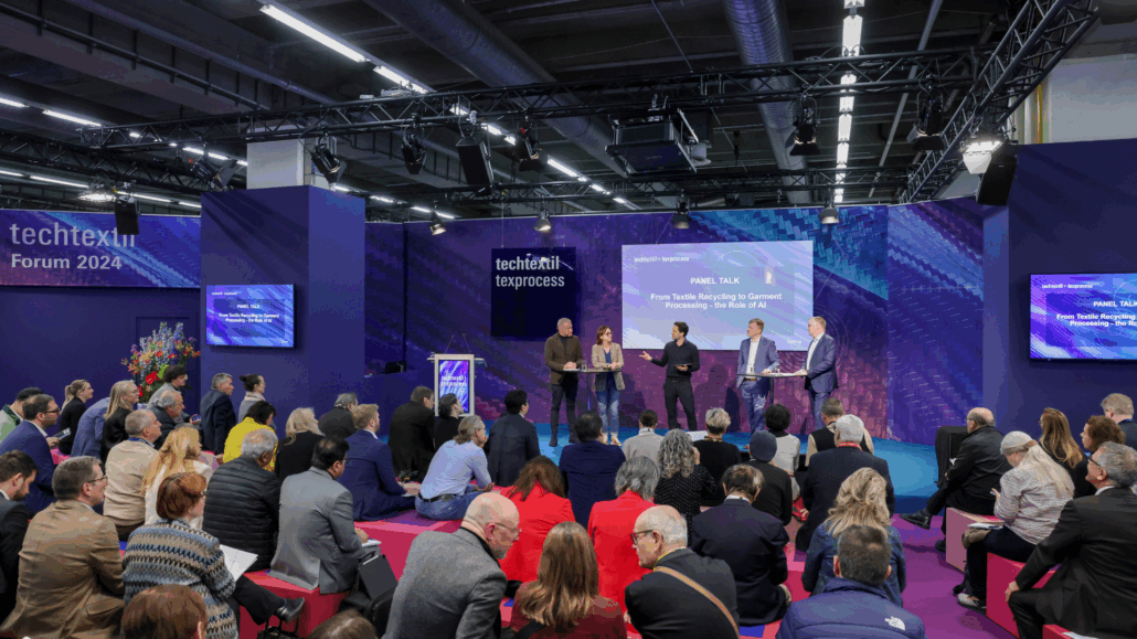 Vom Konzept auf die Bühne