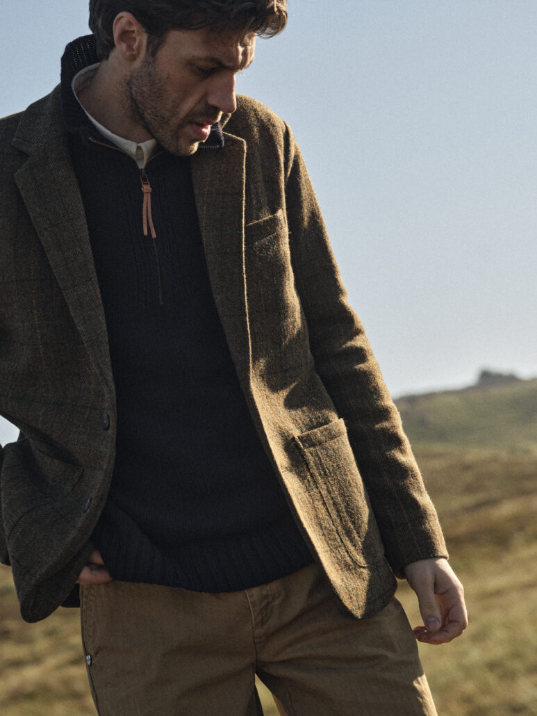 Sophisticated Premium Look: Blue de Gênes. 