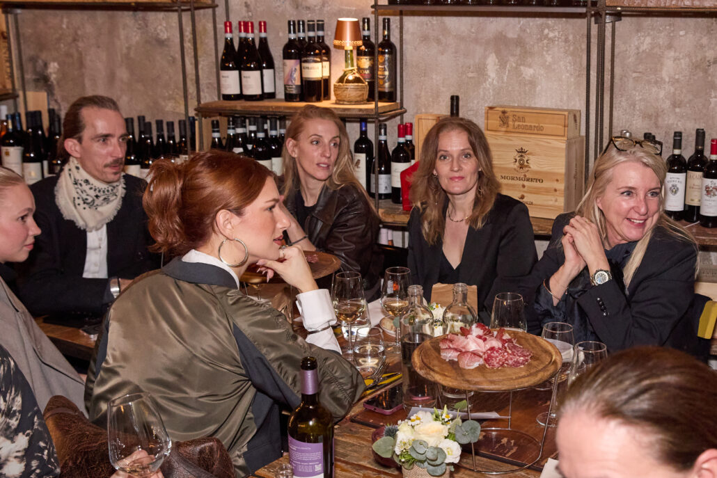 Lara Jacob, Emerson Renaldi Franziska Niesing, L&T Alexander Lochner, Lochner Top Shop Carolin Rukschcio, Super Vienna Karin Schwarzmeier, Super Vienna Nicole Deissenberger, Mode by Nicci