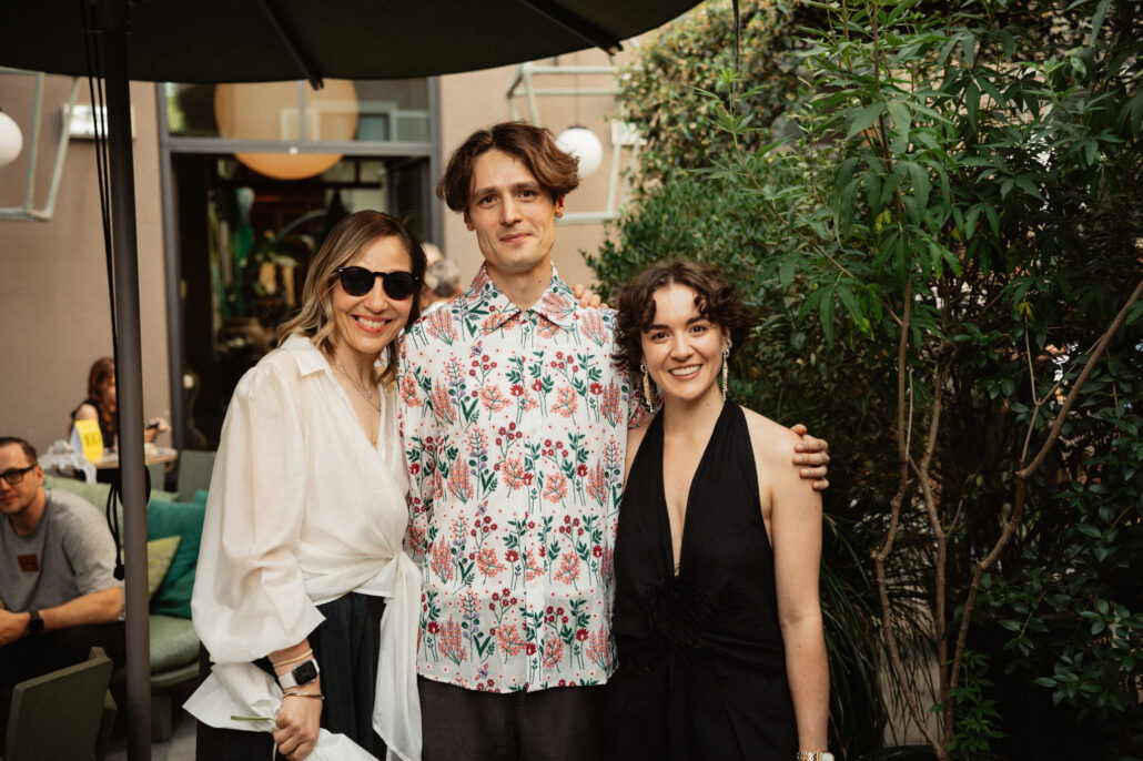 Janaina Engelmann-Brothánek (style in progress), Taras Komisaruk (Indie Vienna)