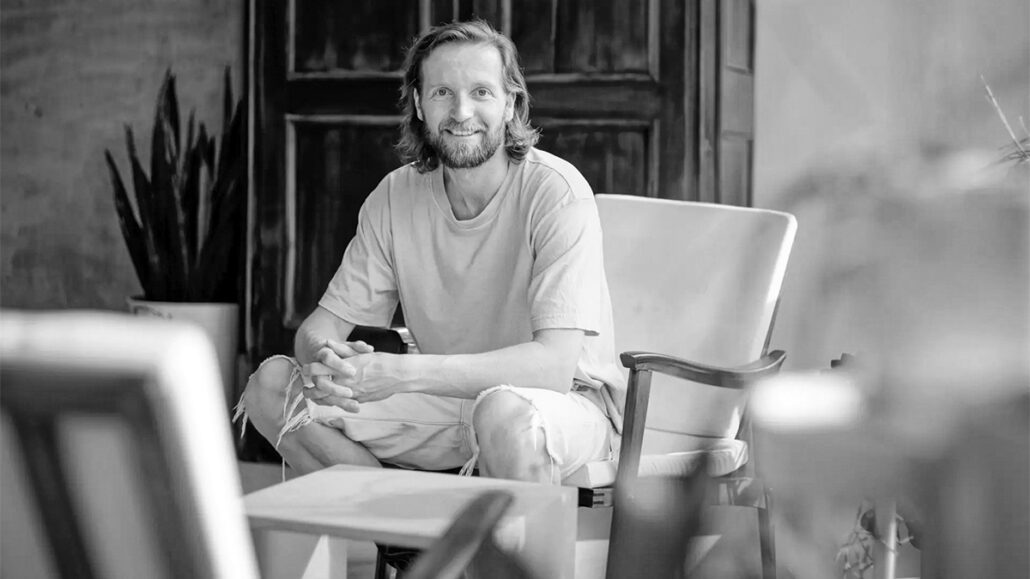 „Der Wandel hin zu Secondhand beginnt mit der richtigen Grundlage“, Thomas Plantenga, CEO of Vinted. ©Tadas Kazakevičius